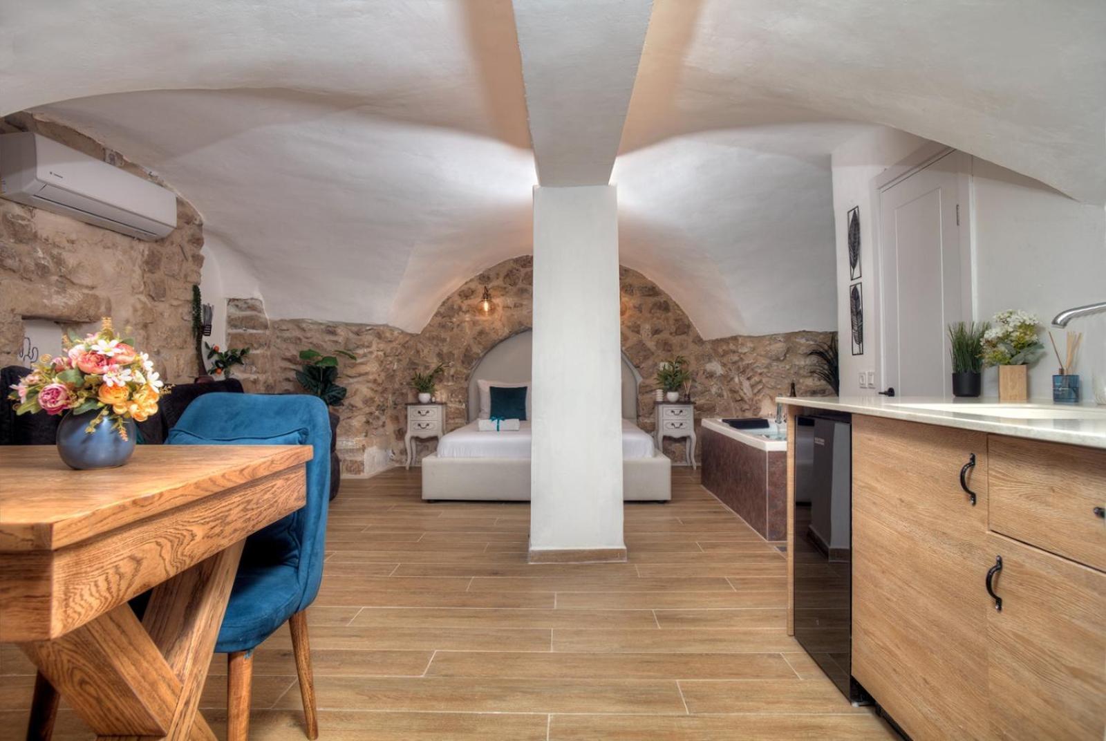 אבני החושן - סוויטות יוקרה בצפת העתיקה - Avnei Hachoshen - Luxury Suites In The Old City المظهر الخارجي الصورة